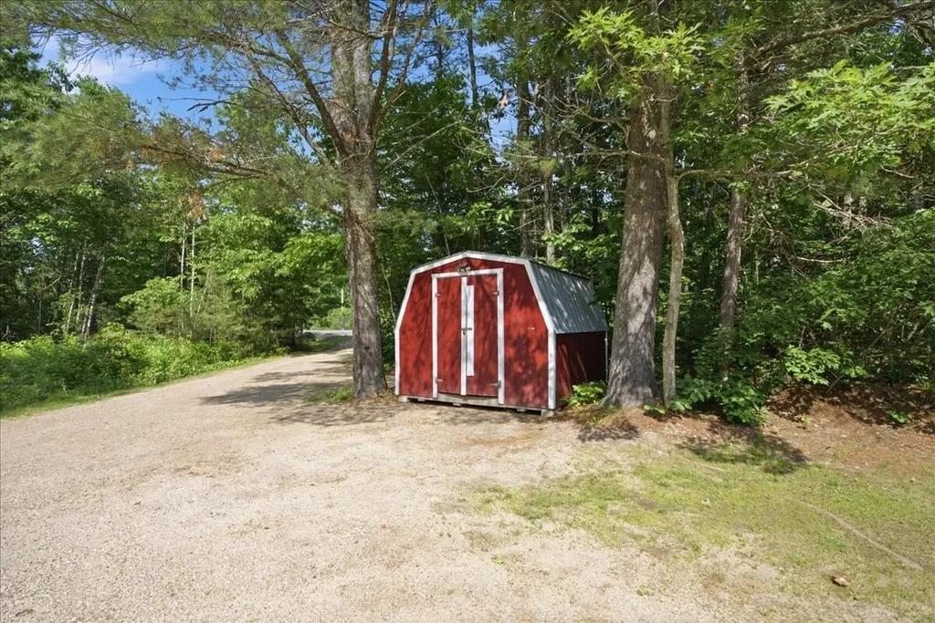 911 Maine Street Poland ME 04274