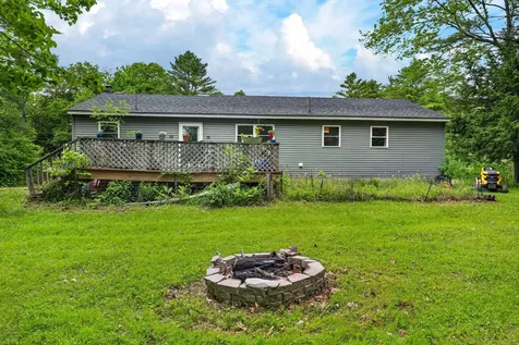 29 Smiley Avenue Winslow ME 04901