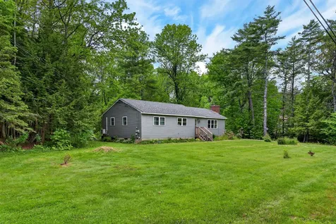 29 Smiley Avenue Winslow ME 04901