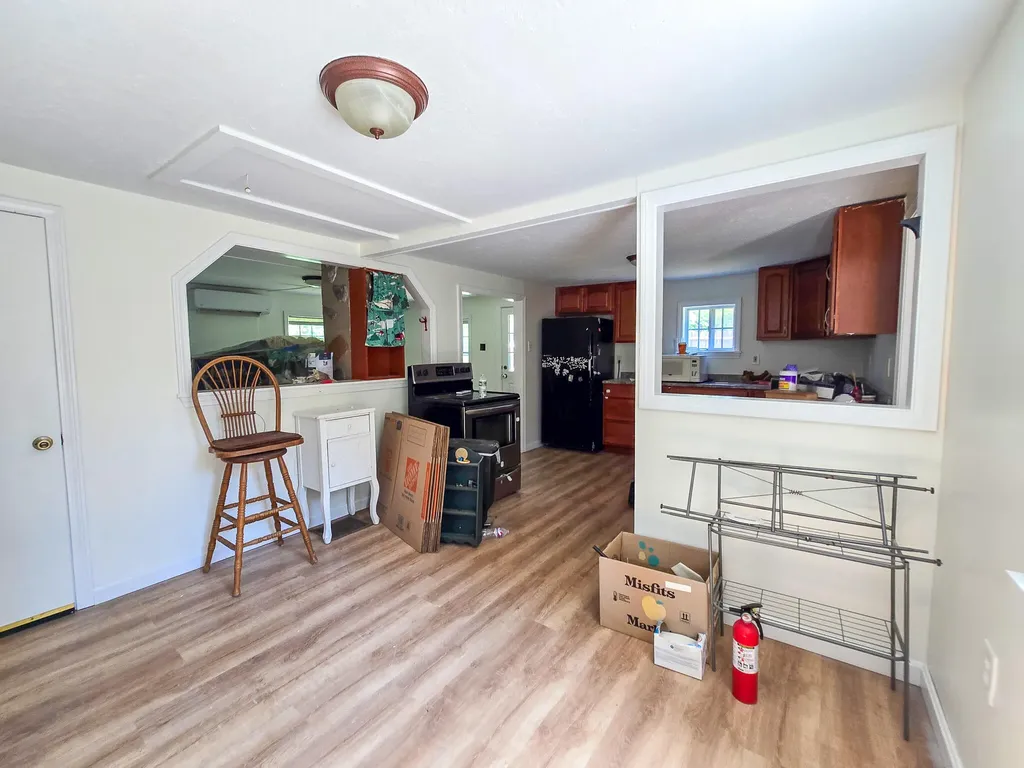194 Main Road Passadumkeag ME 04475