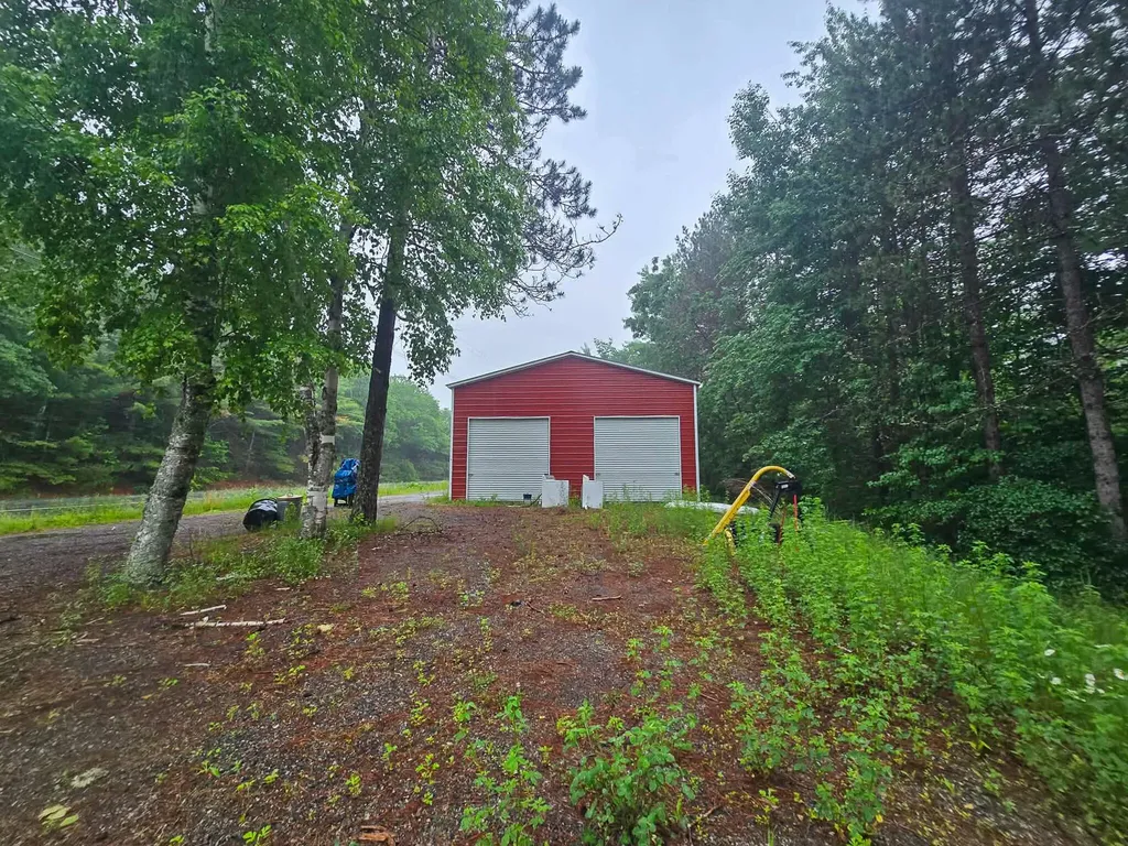 194 Main Road Passadumkeag ME 04475