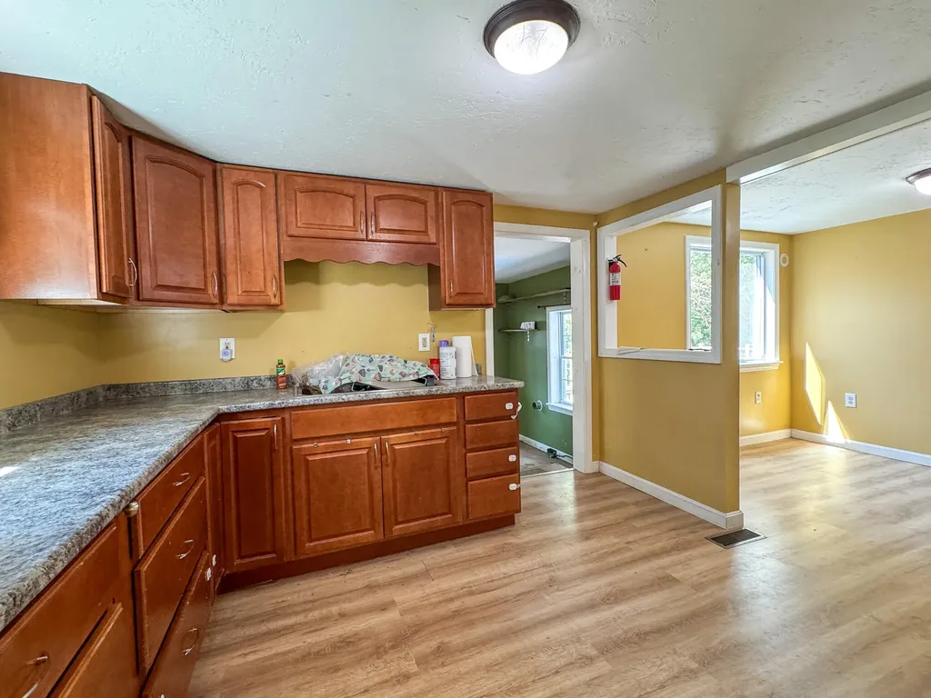 194 Main Road Passadumkeag ME 04475