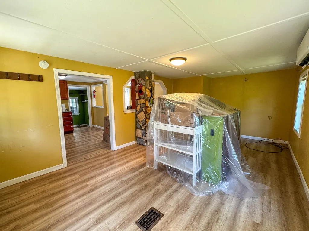 194 Main Road Passadumkeag ME 04475