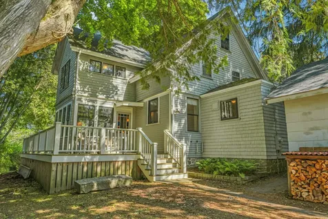 218 Broadway (Shaw Avenue) Street Rockland ME 04841