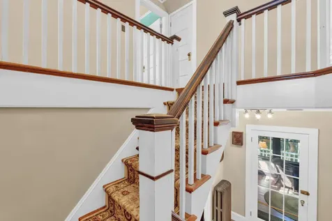 218 Broadway (Shaw Avenue) Street Rockland ME 04841