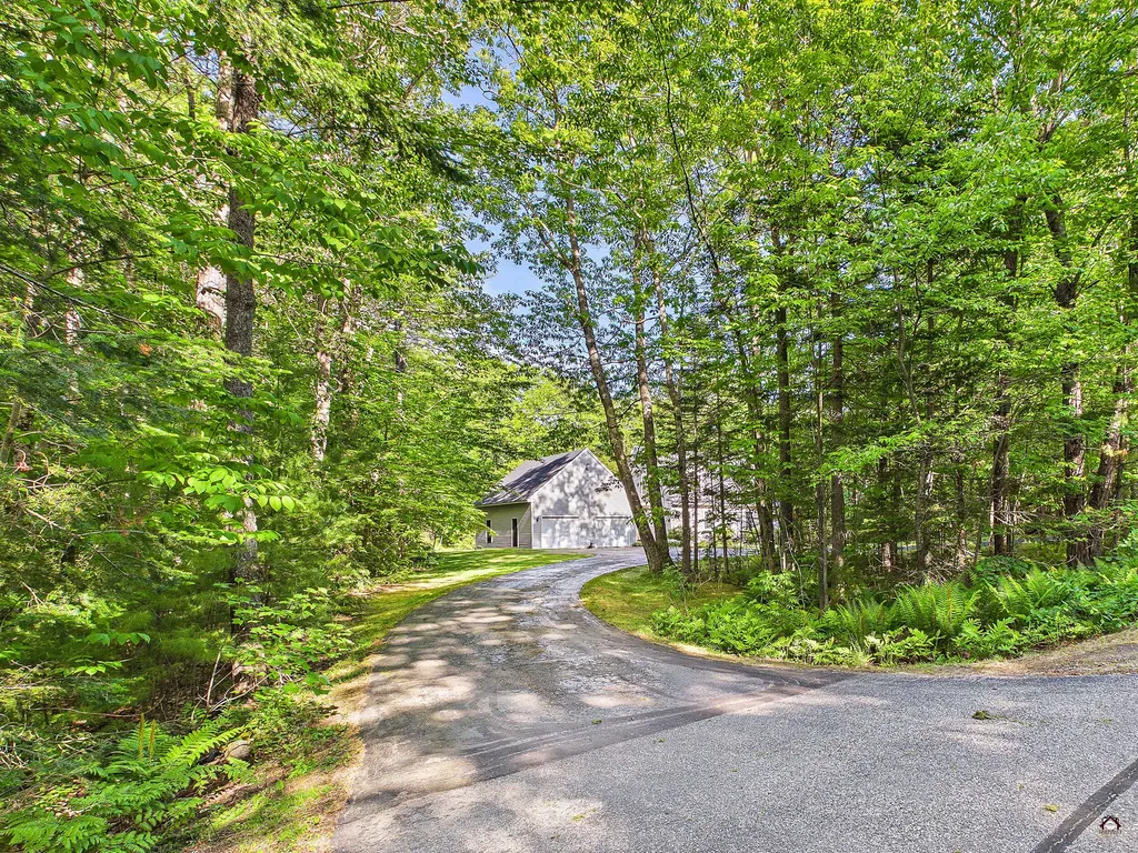 91 Cotton Road Lewiston ME 04240