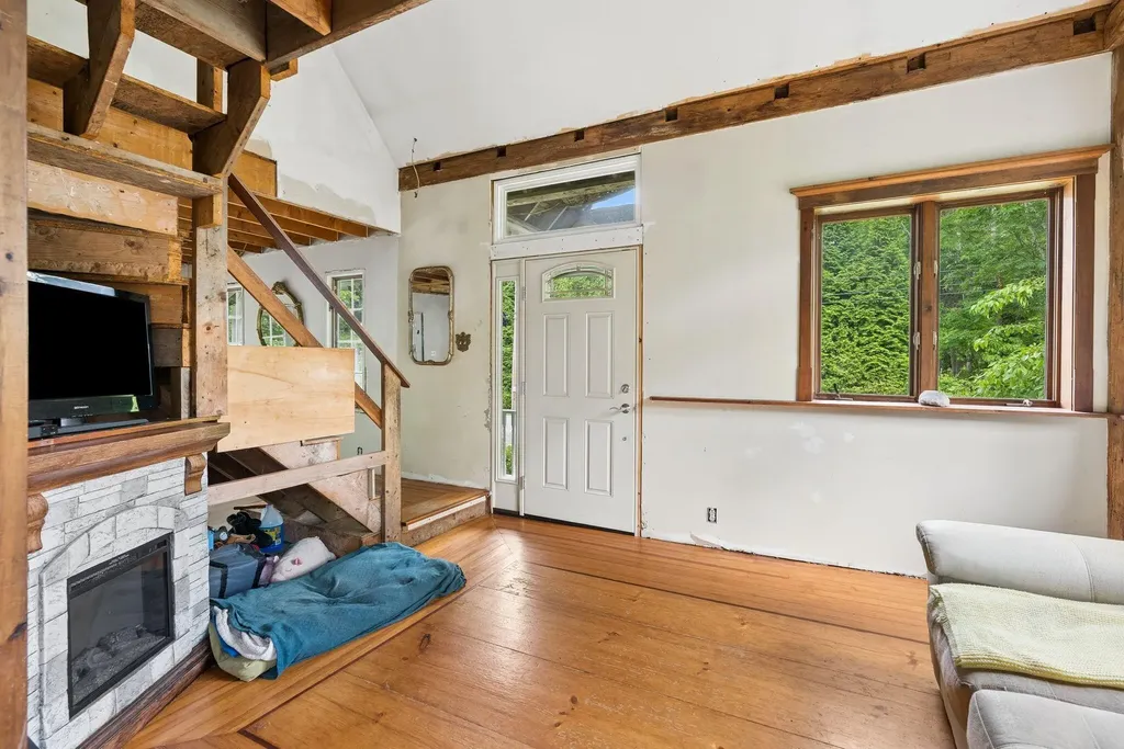 85 Old Port Road Kennebunk ME 04043