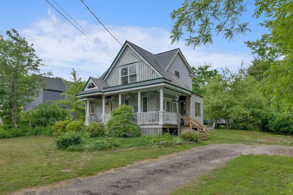 85 Old Port Road Kennebunk ME 04043