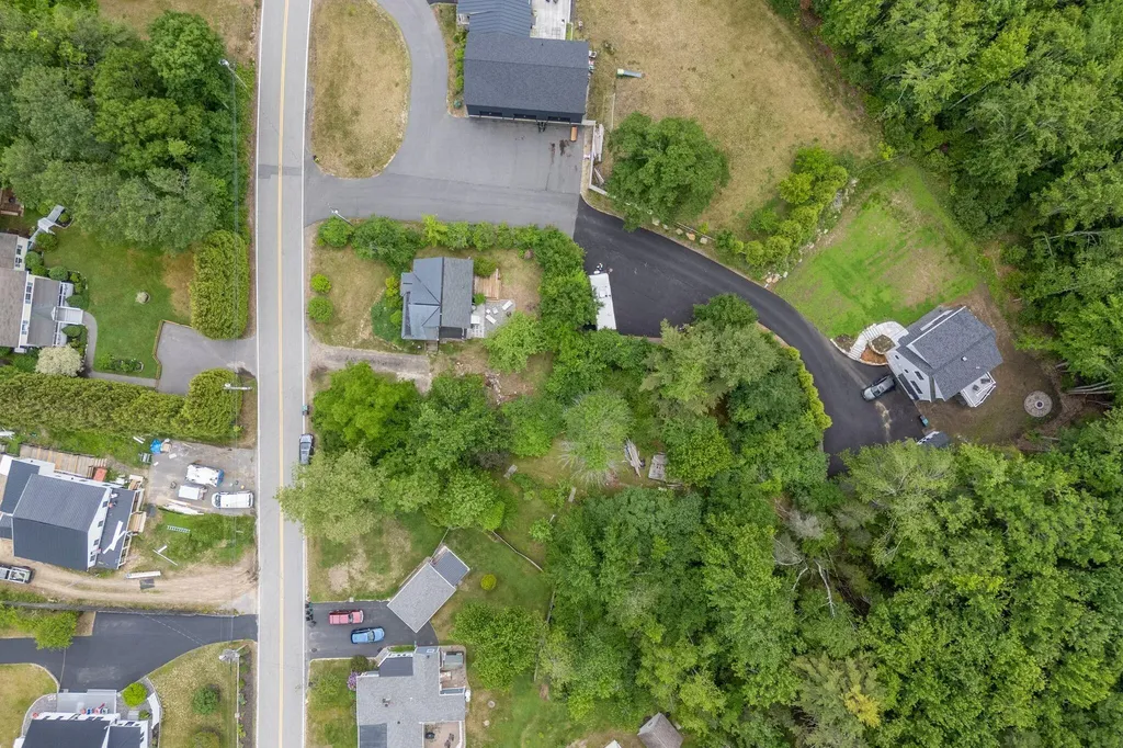 85 Old Port Road Kennebunk ME 04043