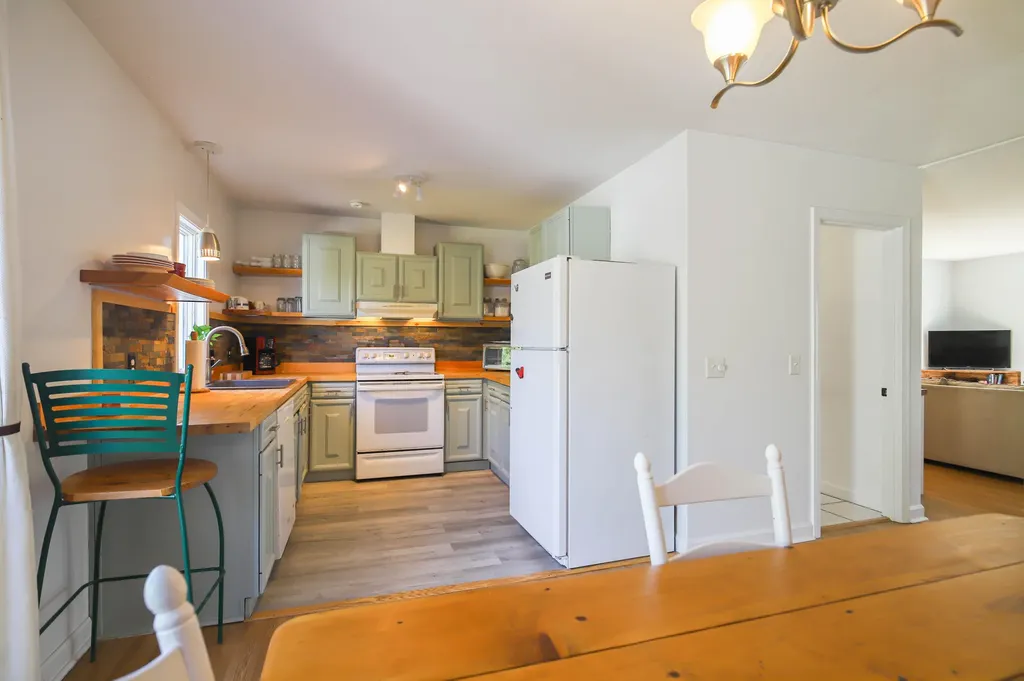 13 Sargent Avenue Eustis ME 04982