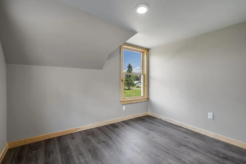 13 Sargent Avenue Eustis ME 04982