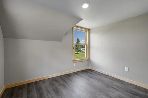 13 Sargent Avenue Eustis ME 04982