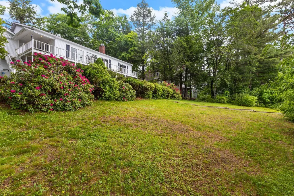 154 Lakewood Road Casco ME 04015