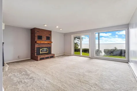 154 Lakewood Road Casco ME 04015
