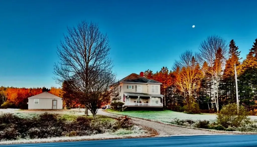 110 Us Route Robbinston ME 04671