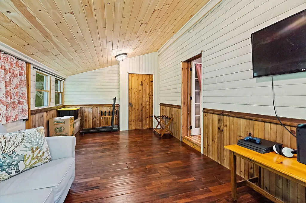 14 S Hatch Hill Road Greene ME 04236