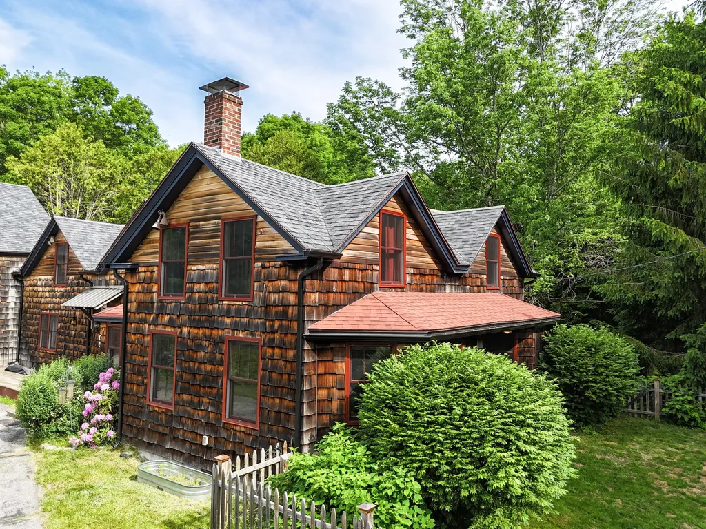 14 S Hatch Hill Road Greene ME 04236