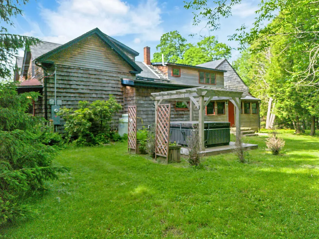 14 S Hatch Hill Road Greene ME 04236