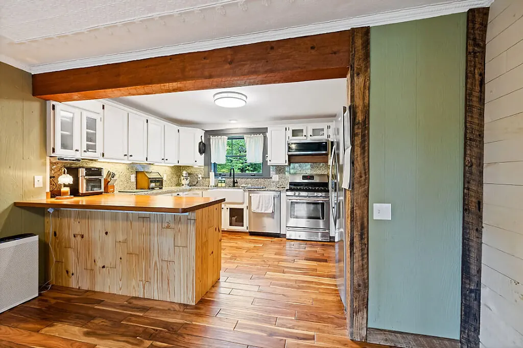 14 S Hatch Hill Road Greene ME 04236