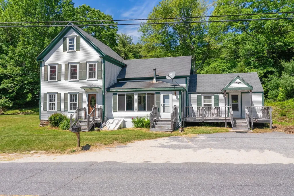 63 Sebasco Road Phippsburg ME 04562