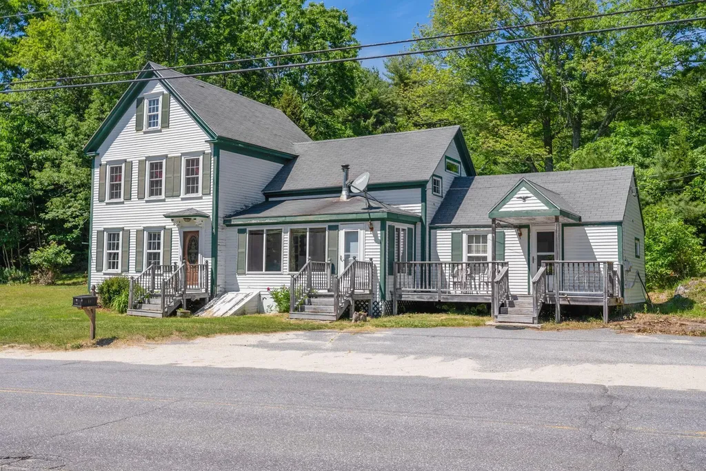 63 Sebasco Road Phippsburg ME 04562