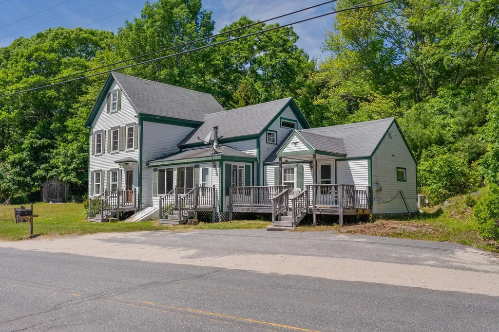 63 Sebasco Road Phippsburg ME 04562
