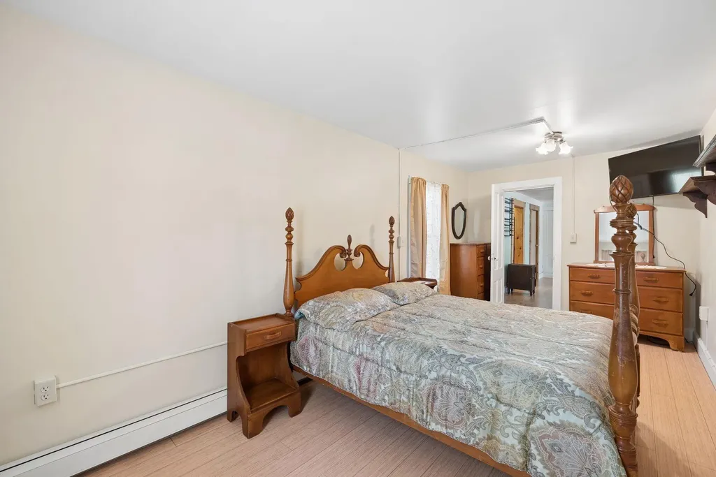 63 Sebasco Road Phippsburg ME 04562