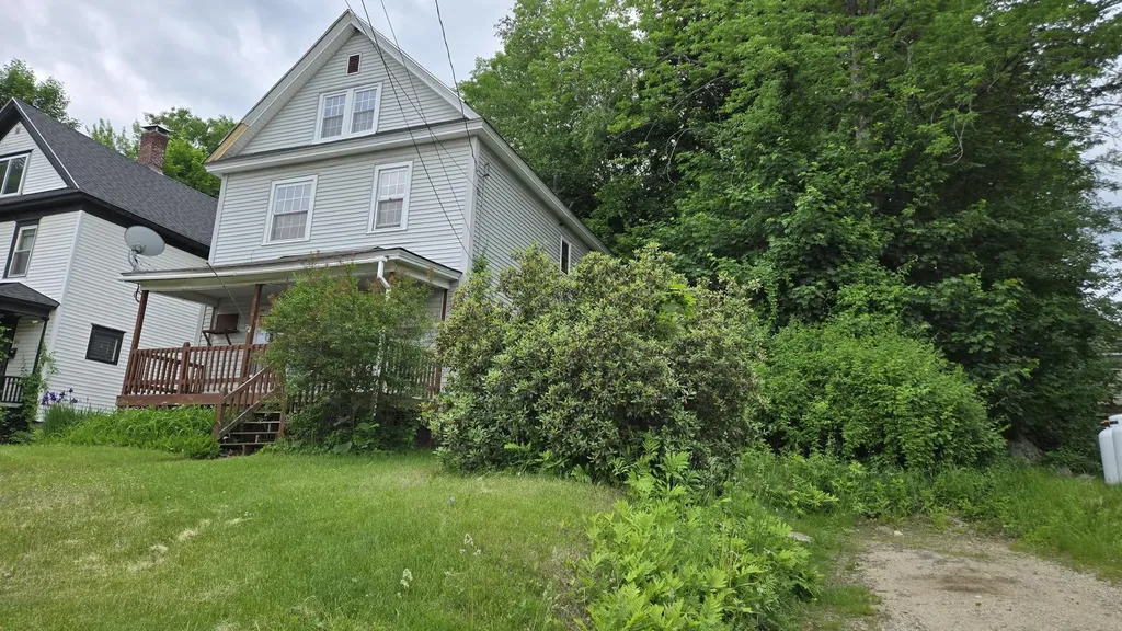 515 Hancock Street Rumford ME 04276