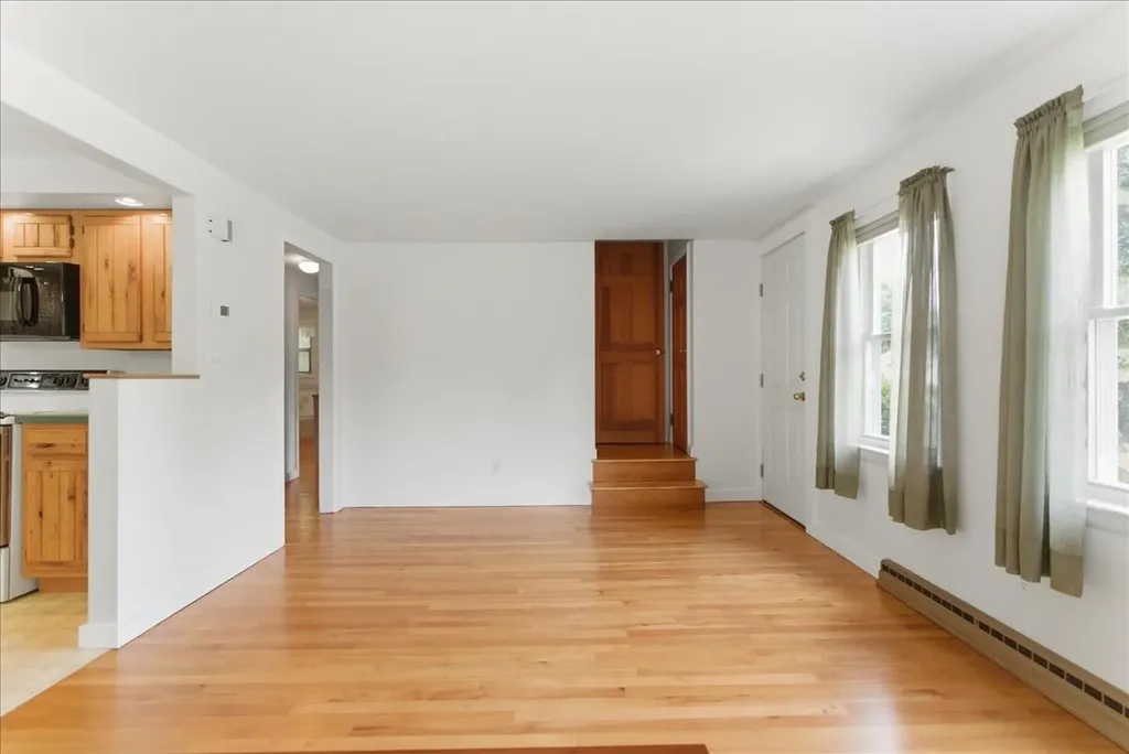 16 Woodland Avenue Lisbon ME 04252