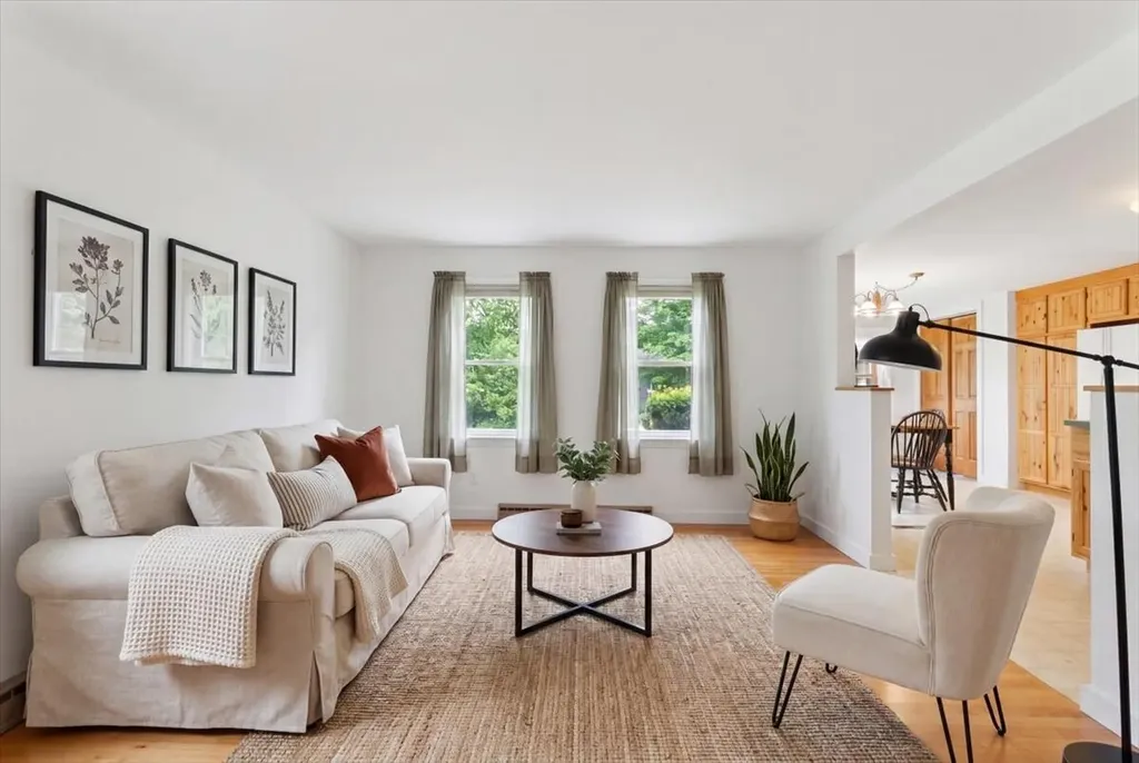 16 Woodland Avenue Lisbon ME 04252