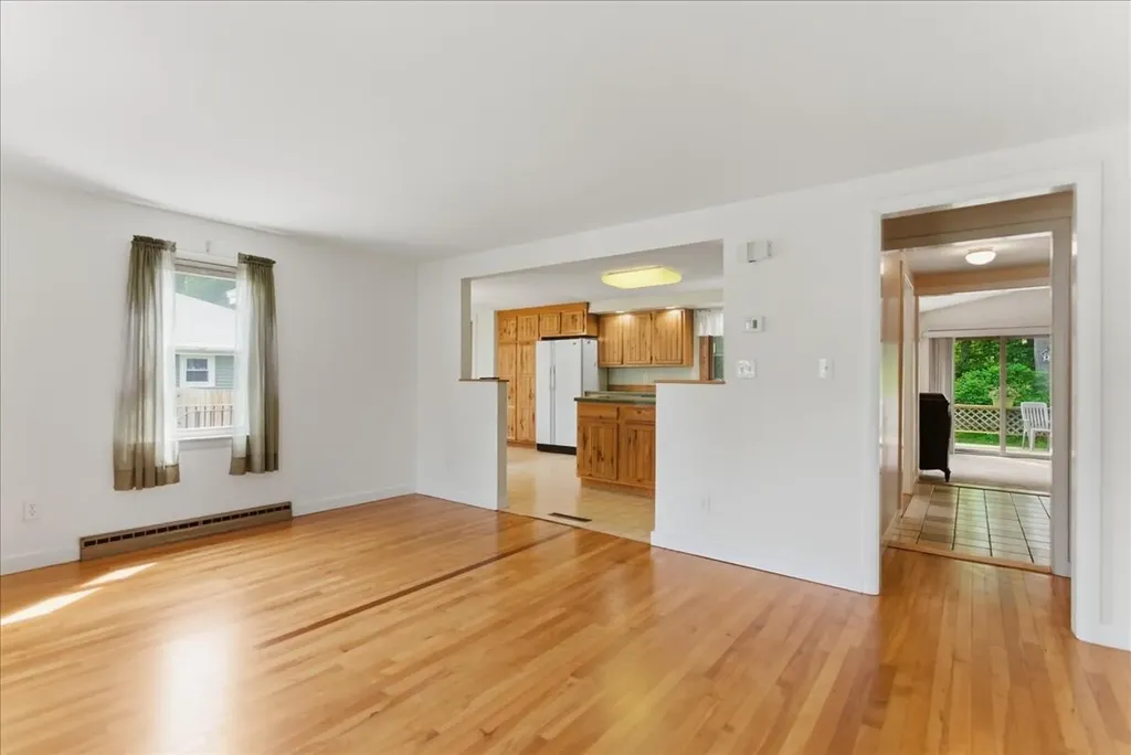 16 Woodland Avenue Lisbon ME 04252