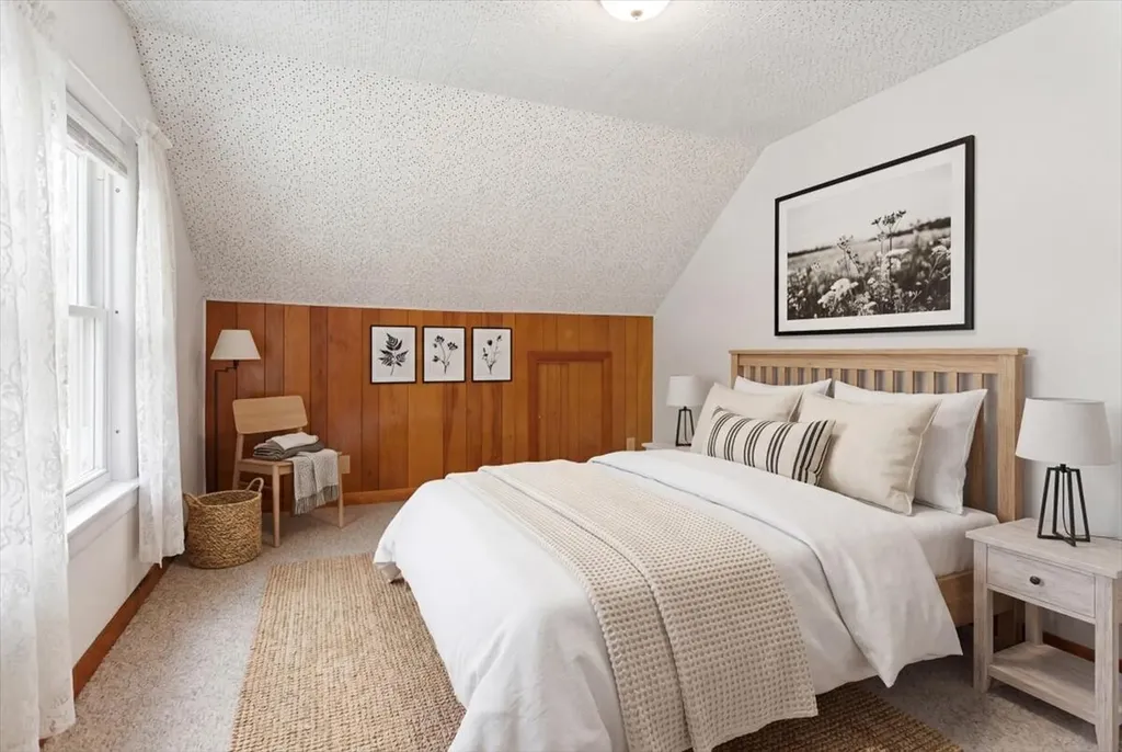 16 Woodland Avenue Lisbon ME 04252