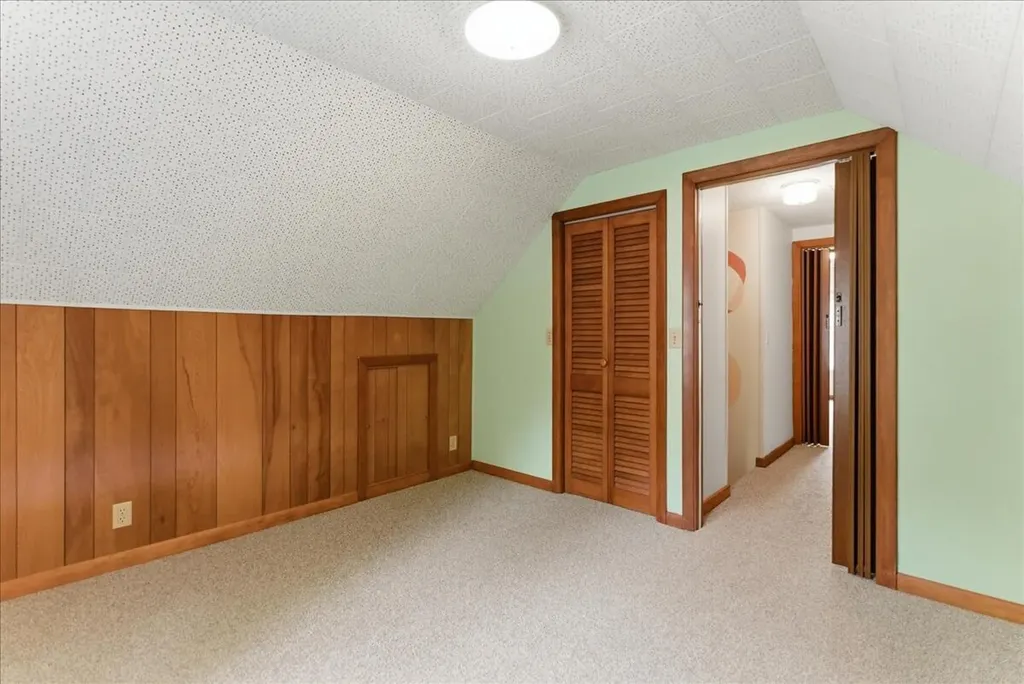 16 Woodland Avenue Lisbon ME 04252