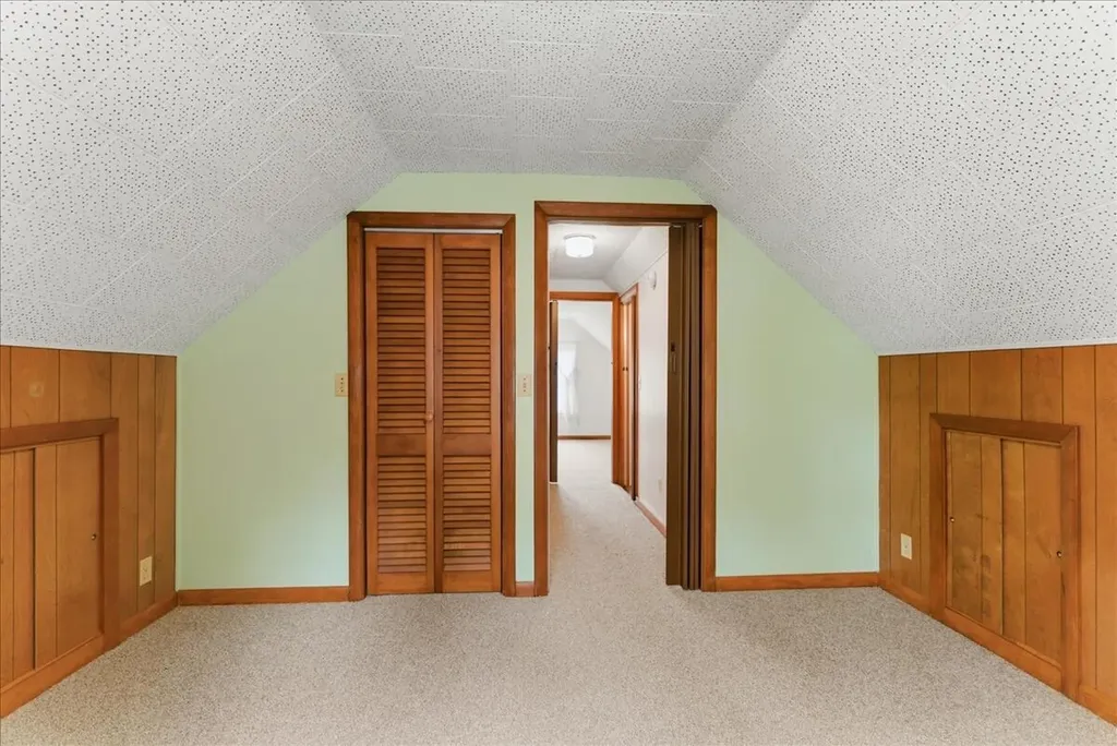 16 Woodland Avenue Lisbon ME 04252