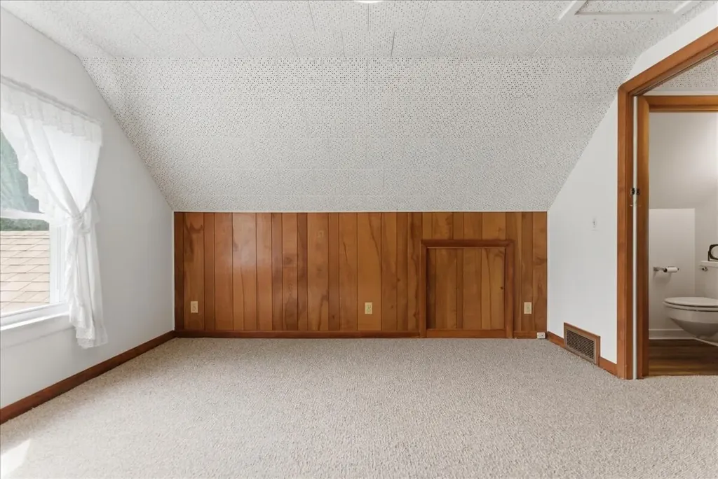 16 Woodland Avenue Lisbon ME 04252