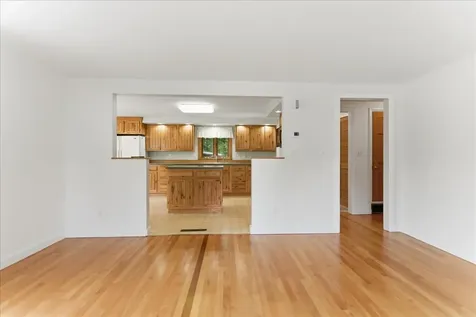 16 Woodland Avenue Lisbon ME 04252