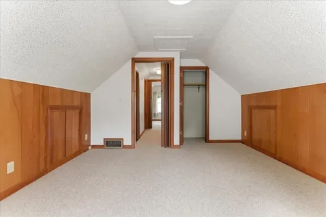 16 Woodland Avenue Lisbon ME 04252
