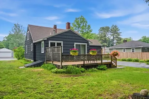 16 Woodland Avenue Lisbon ME 04252