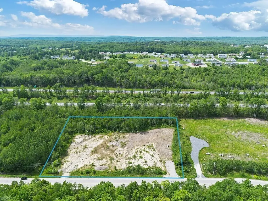 125 Airport Road Waterville ME 04901