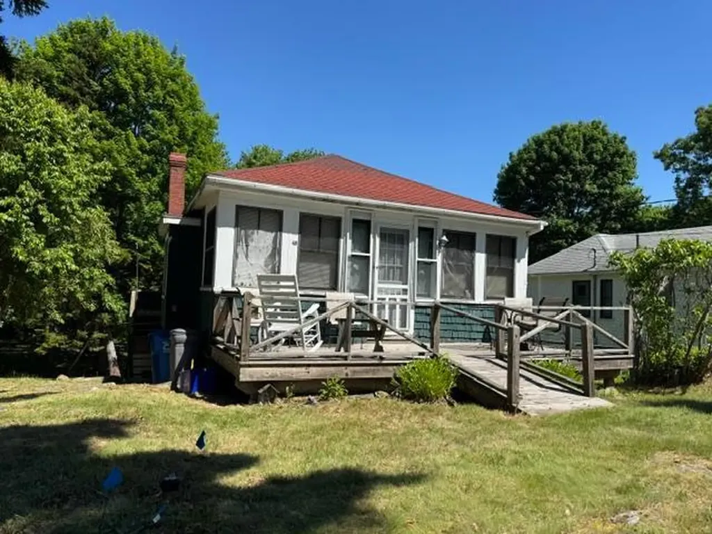 48 Meridian Street Portland ME 04108