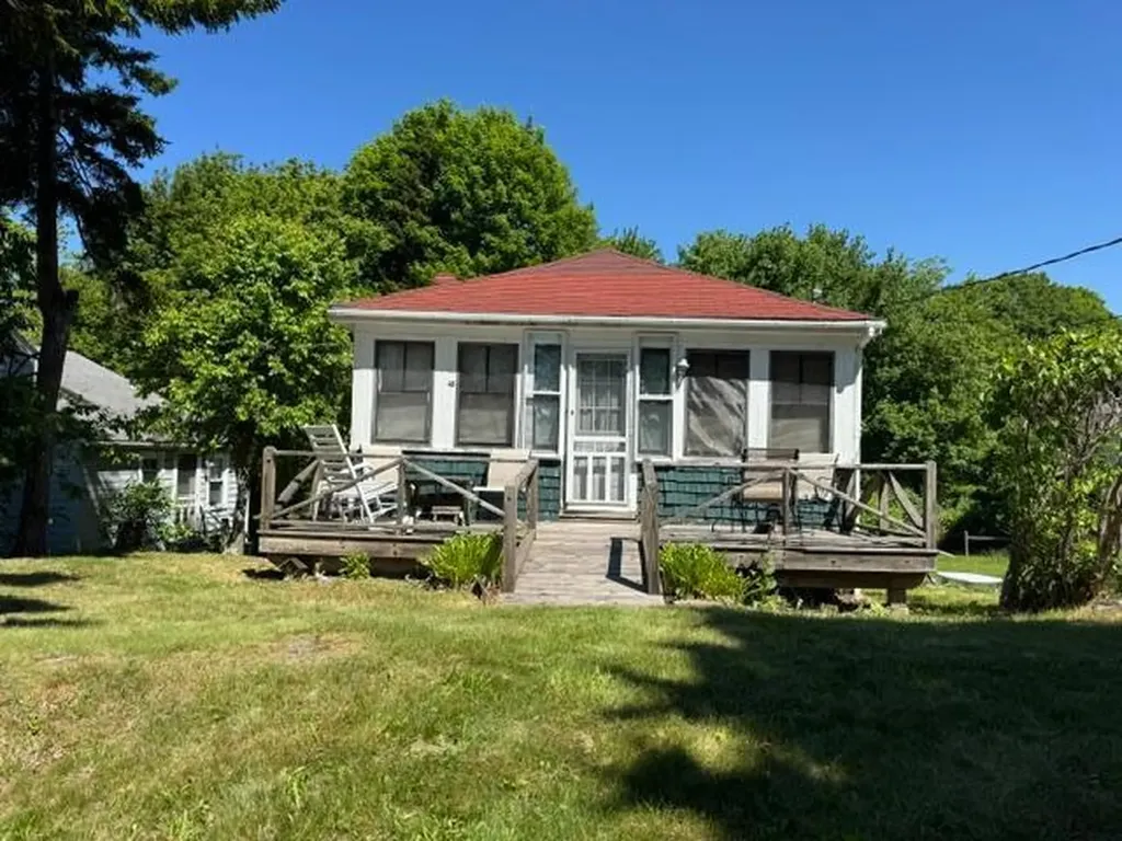 48 Meridian Street Portland ME 04108
