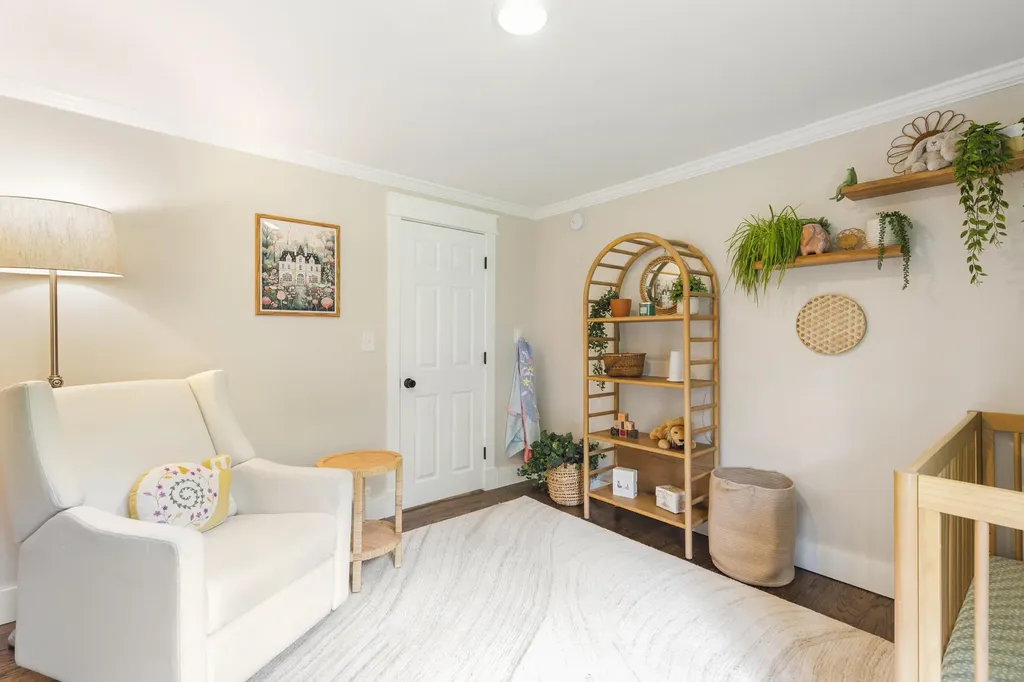 213 Cousins Street Yarmouth ME 04096