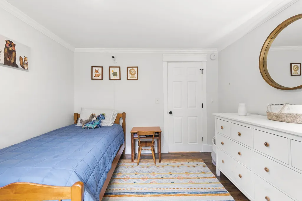 213 Cousins Street Yarmouth ME 04096