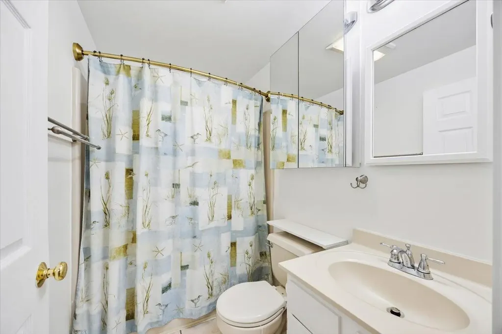 25 Lawrence Street Westbrook ME 04092