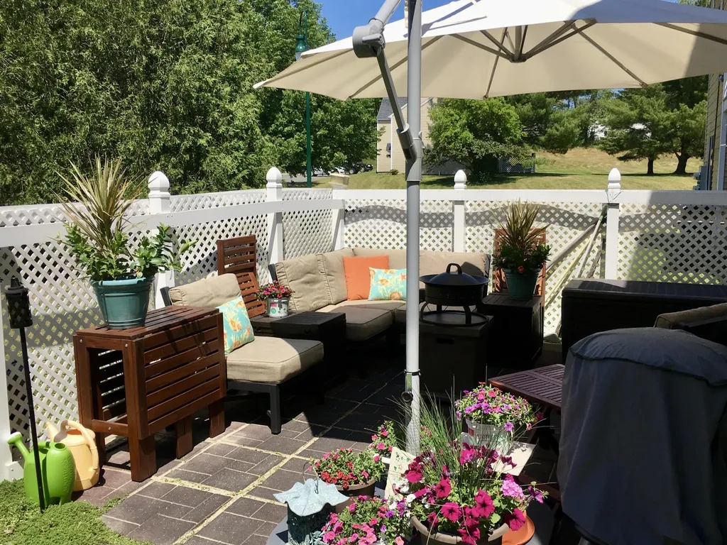 25 Lawrence Street Westbrook ME 04092