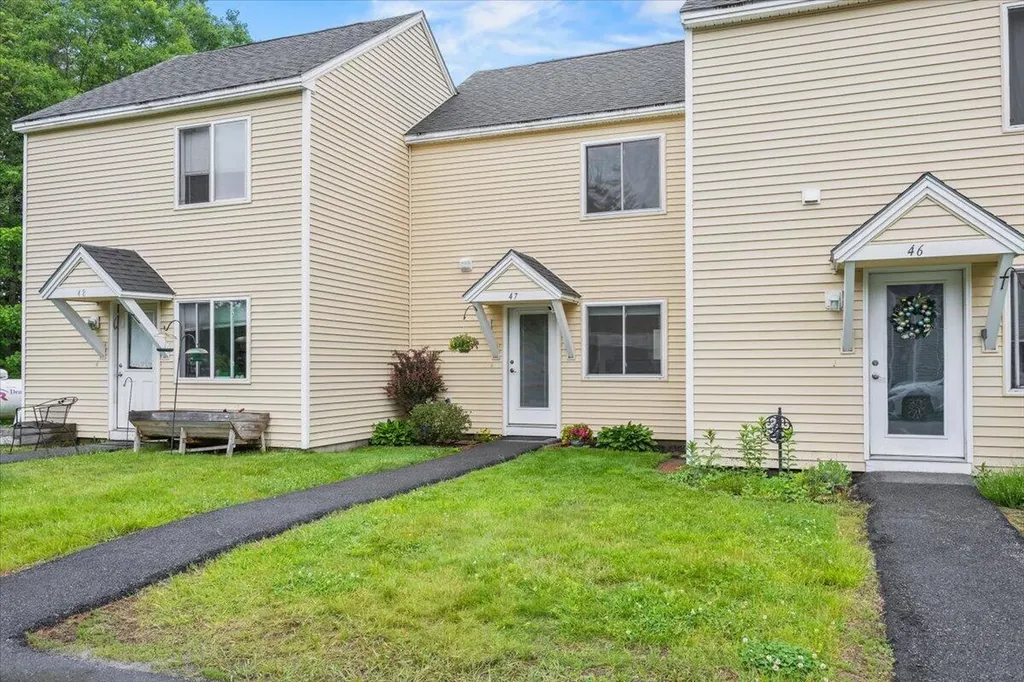 25 Lawrence Street Westbrook ME 04092