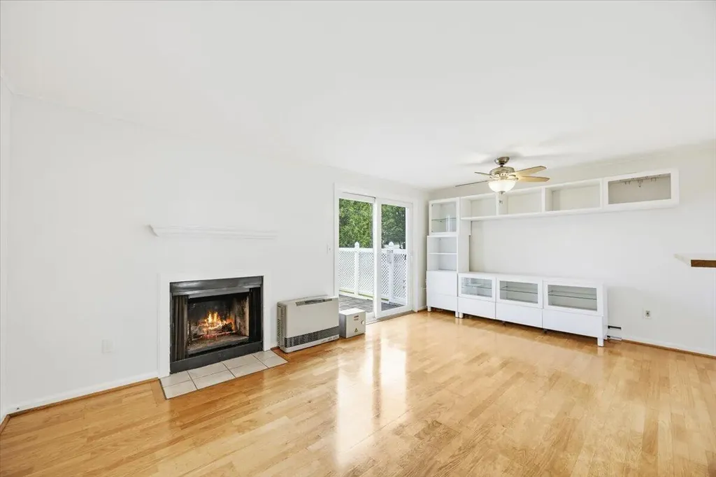 25 Lawrence Street Westbrook ME 04092