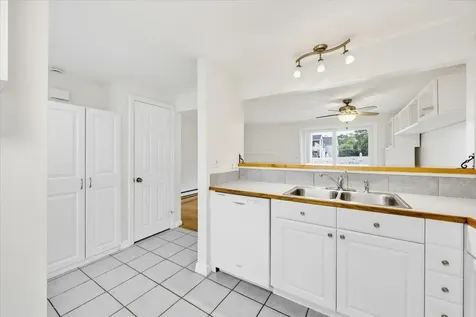 25 Lawrence Street Westbrook ME 04092