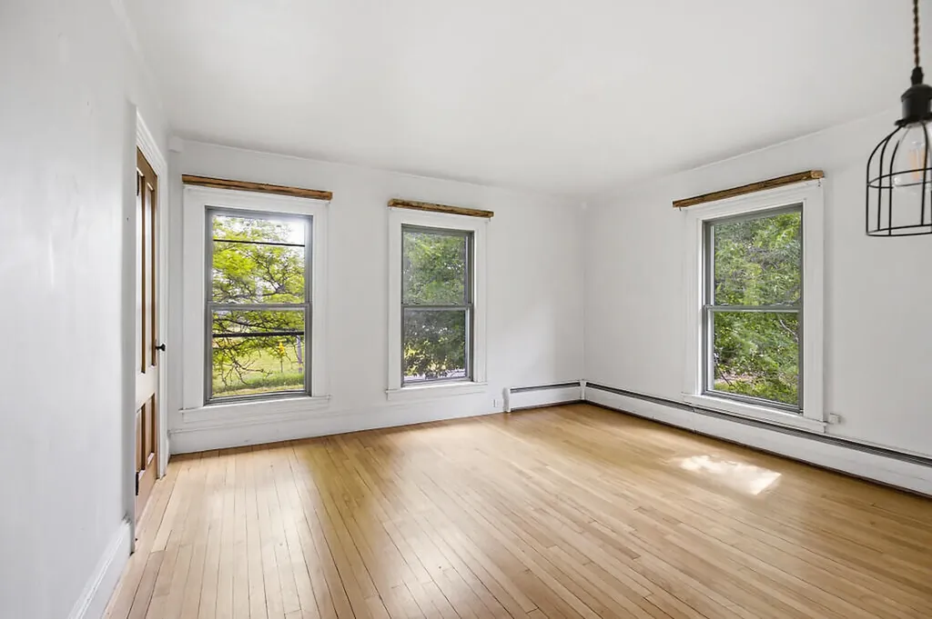 327 Ripley Road Dexter ME 04930