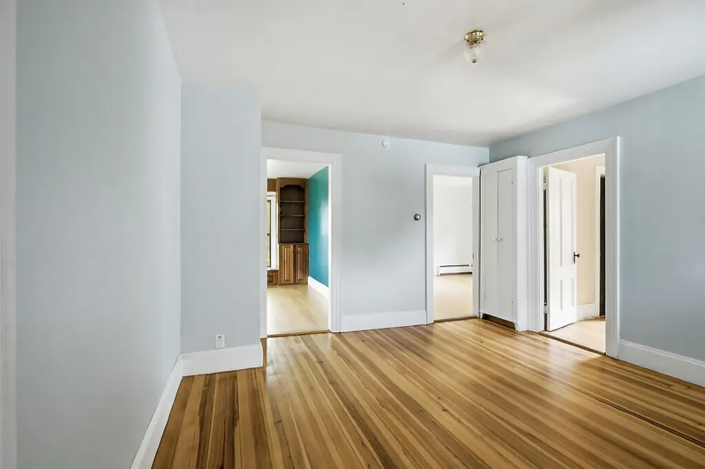 327 Ripley Road Dexter ME 04930